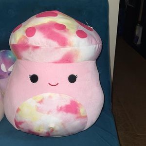 BNWT Rachel squishmallow 14”